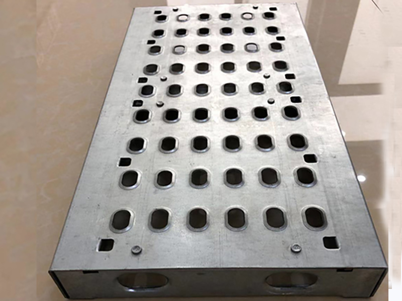 熱鍍鋅防積砂鋼跳板